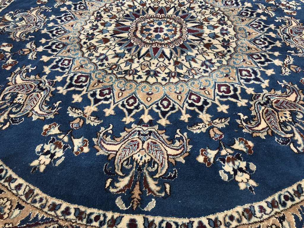 Handknotted Oushak Round Rug: 6.56 ft Vintage Turkish Rug