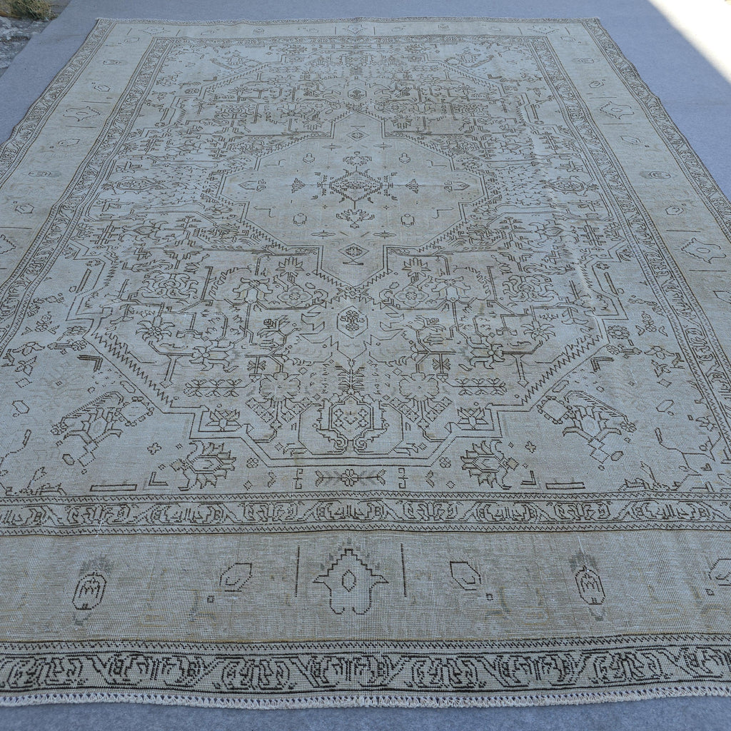 Turkish Rug 9x12: Handmade Wool Oushak Muted Anatolian Oriental Carpet Neutral beige