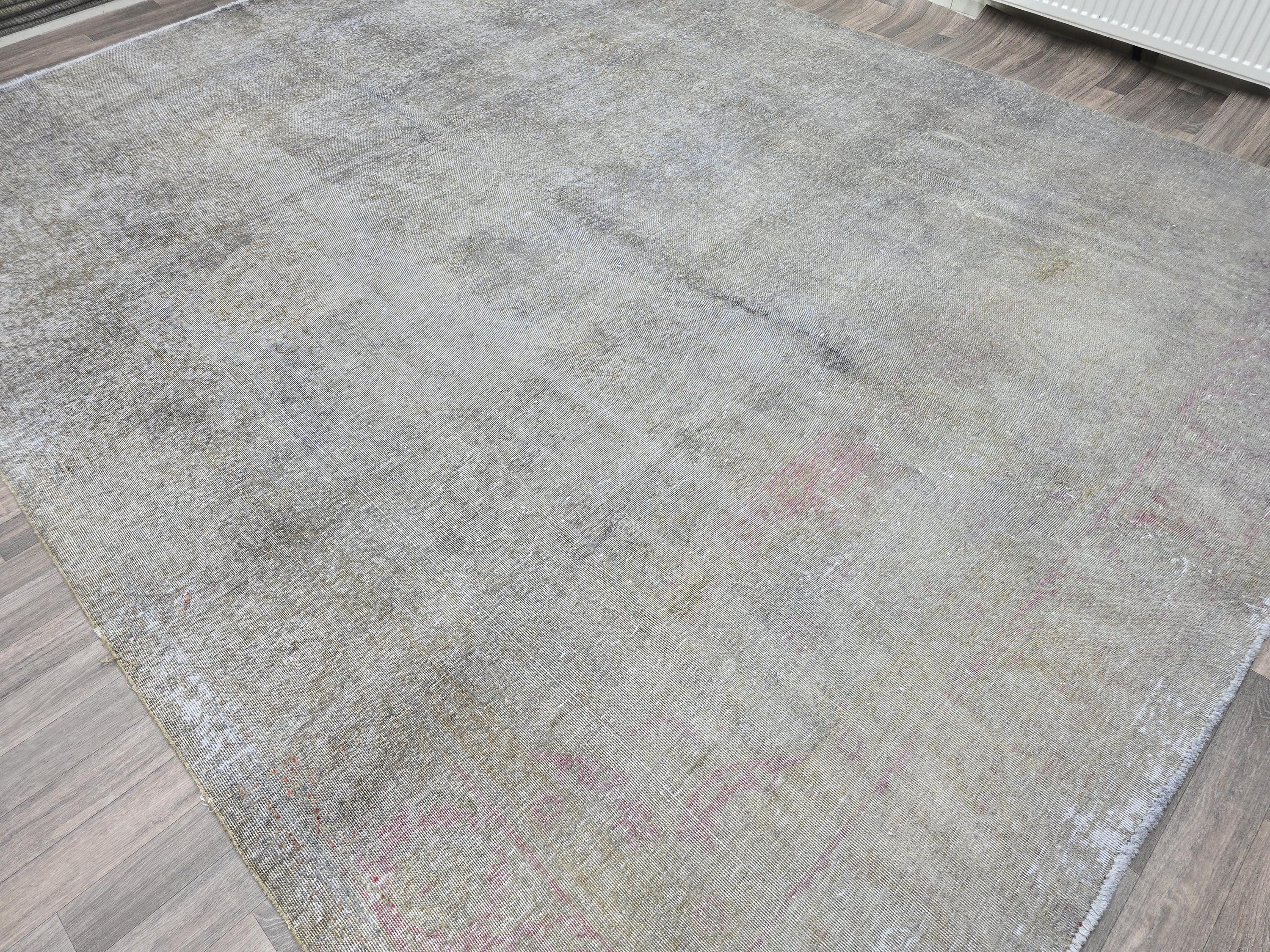 Vintage Handwoven Turkish Rug 9.5x12.5, Faded Neutral Wool Area Rug, Muted Beige Gray Large Rug, Distressed Antique Style Carpet