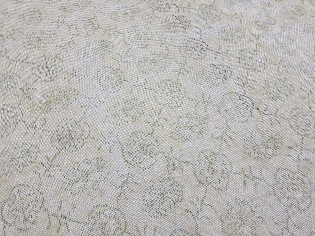 Vintage Turkish Rug 7x10, Hand-Knotted Wool, Borderless Floral Carpet, Muted Rose, Minimalist Decor