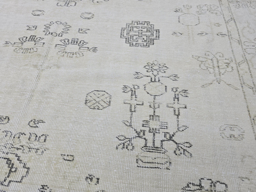Vintage Oushak Rug 6x10 Feet Neutral Cream Beige Distressed Turkish Rug Living Room