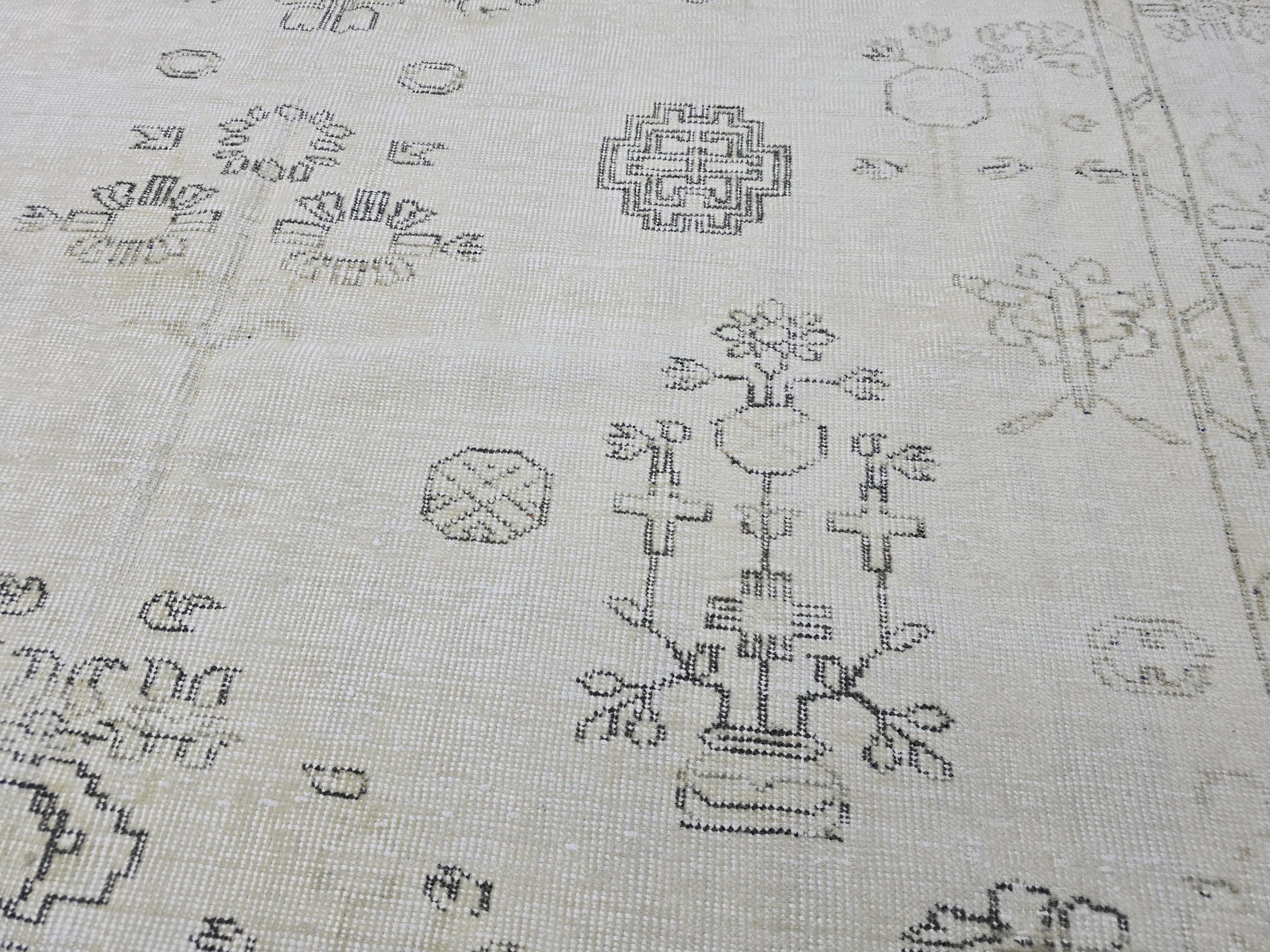 Vintage Oushak Rug 6x10 Feet Neutral Cream Beige Distressed Turkish Rug Living Room