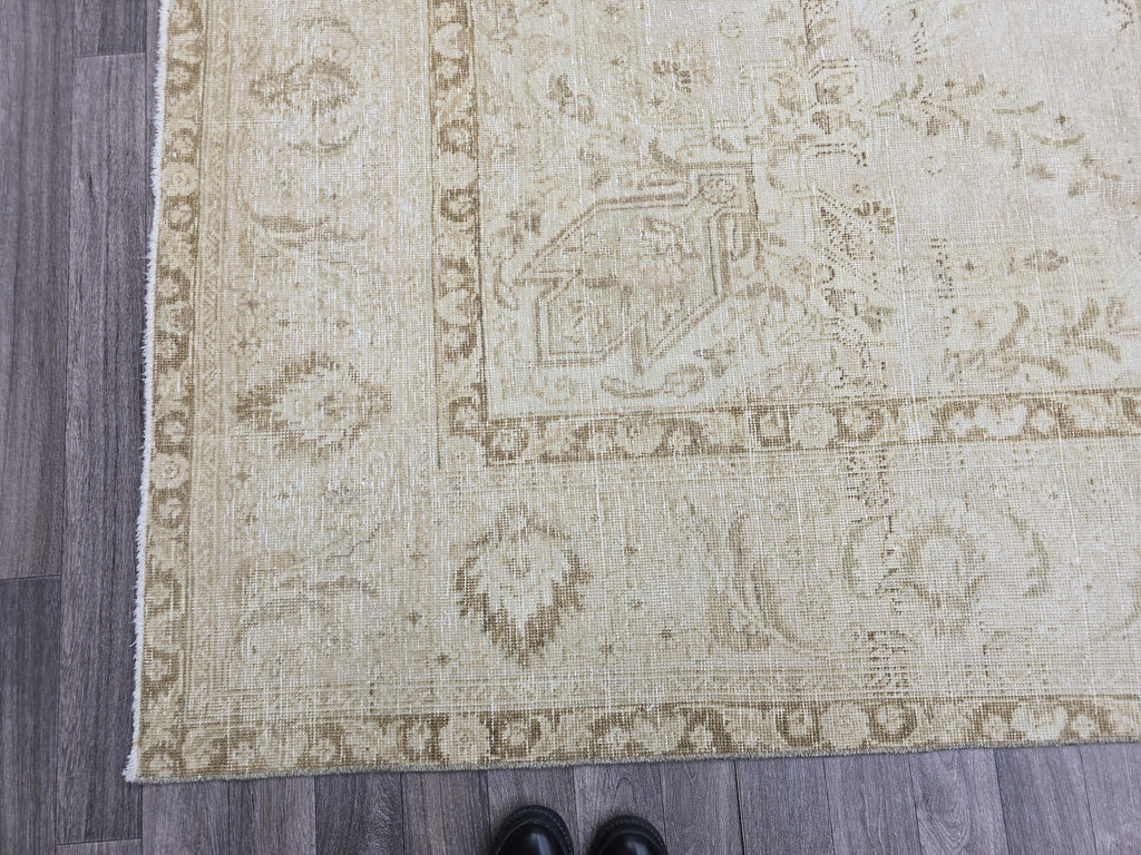 Vintage Turkish Oushak Rug: 9x12 Beige Wool Handmade Carpet