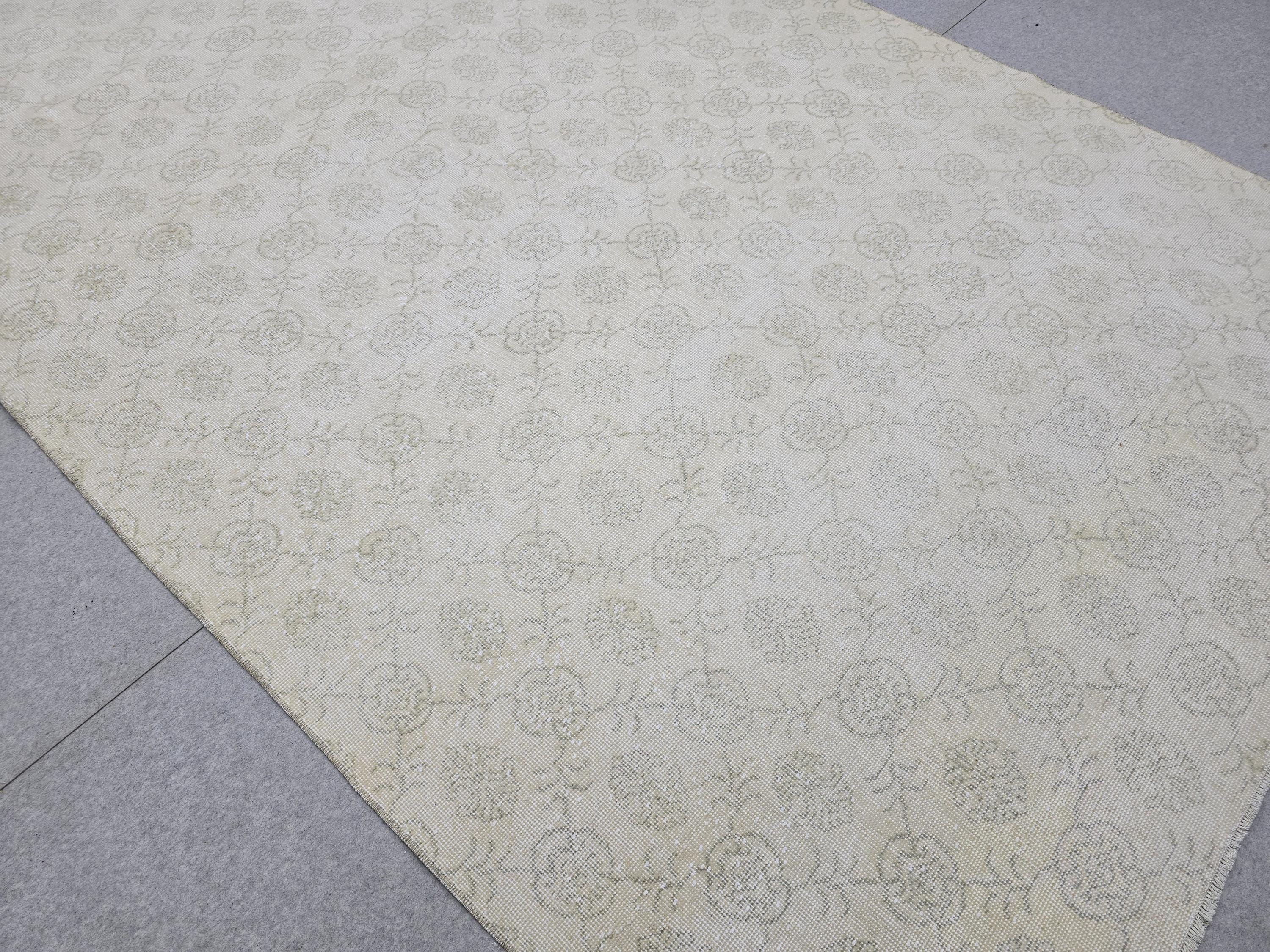 7x11 Vintage Turkish Oushak Rug, Handknotted Ivory Floral Wool Carpet