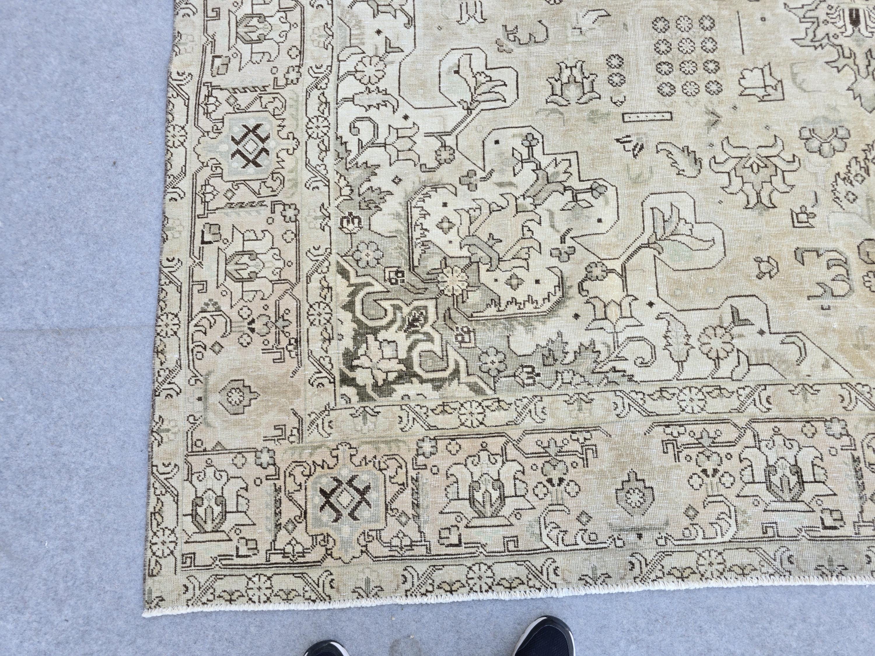 Oushak Rug 10x13, Vintage Hand Knotted Wool Turkish Rug, Ivory Olive Green Medallion Area Rug for Living Room, Large Antique Carpet