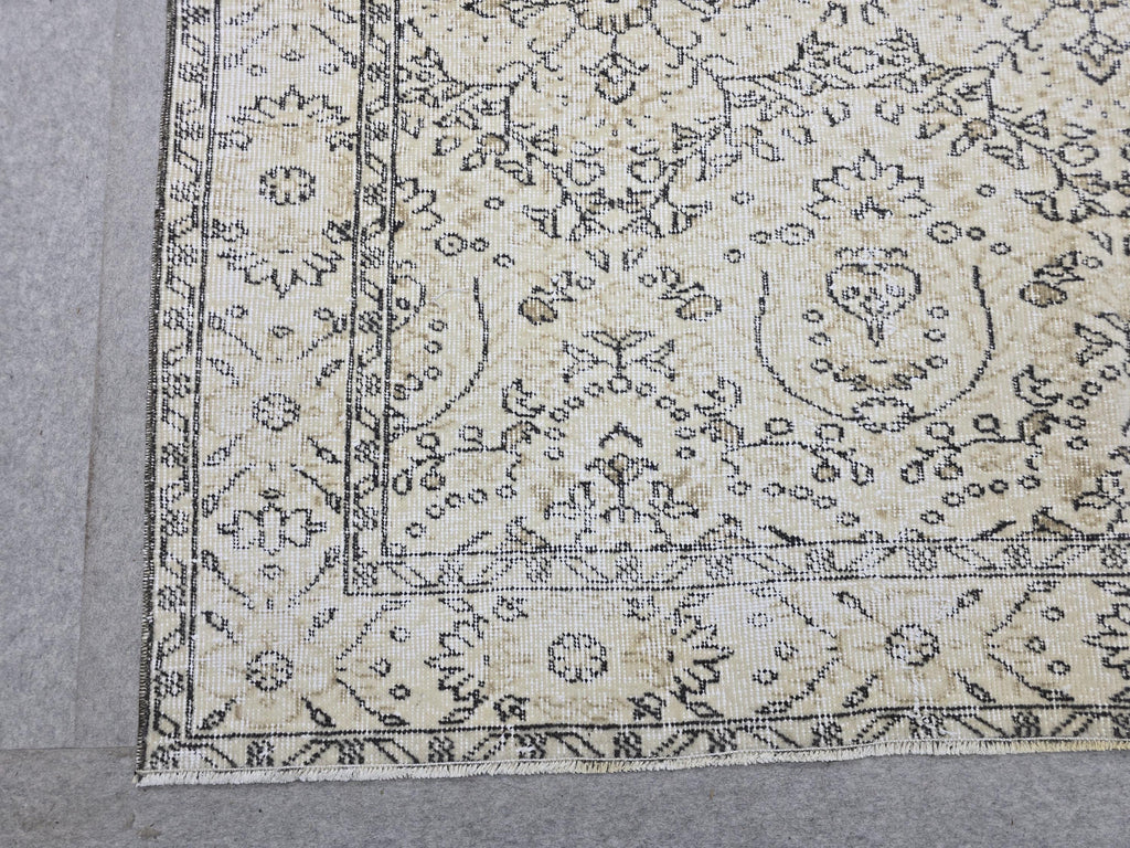 Turkish Rug 6x10, Vintage Wool Area Rug, Cream Beige Floral Carpet for Living Room, Muted Neutral Handknotted Rug