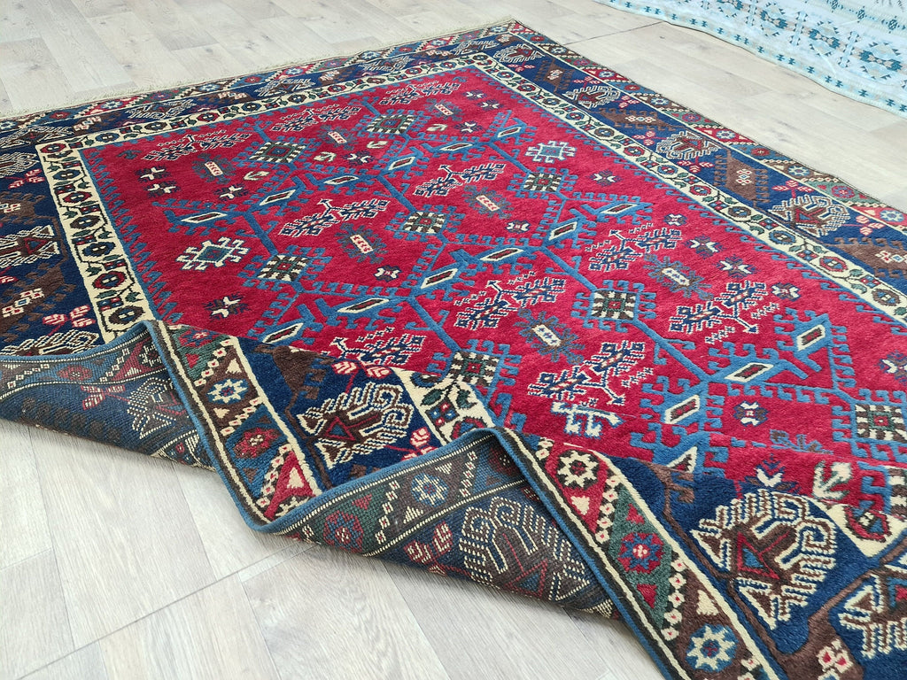Hand-Knotted Wool Oushak Rug: 6x9 Turkish Area Rug