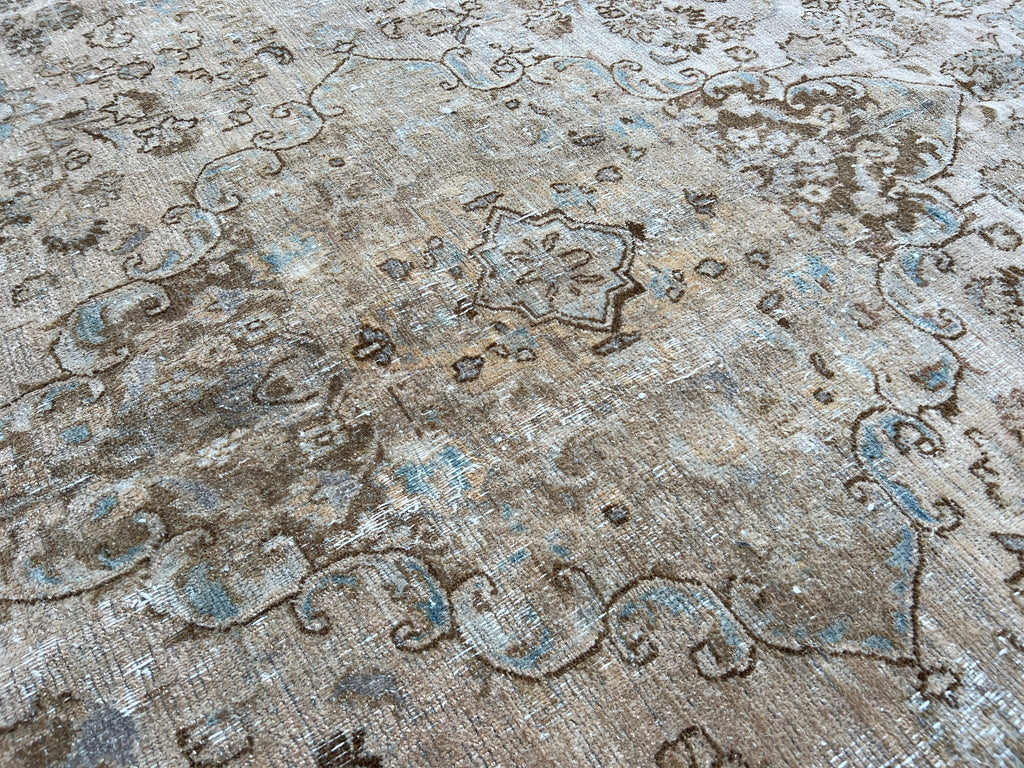 Extra Large Hand Knotted Wool Rug: Vintage Turkish Carpet (9.35x12.70 ft)