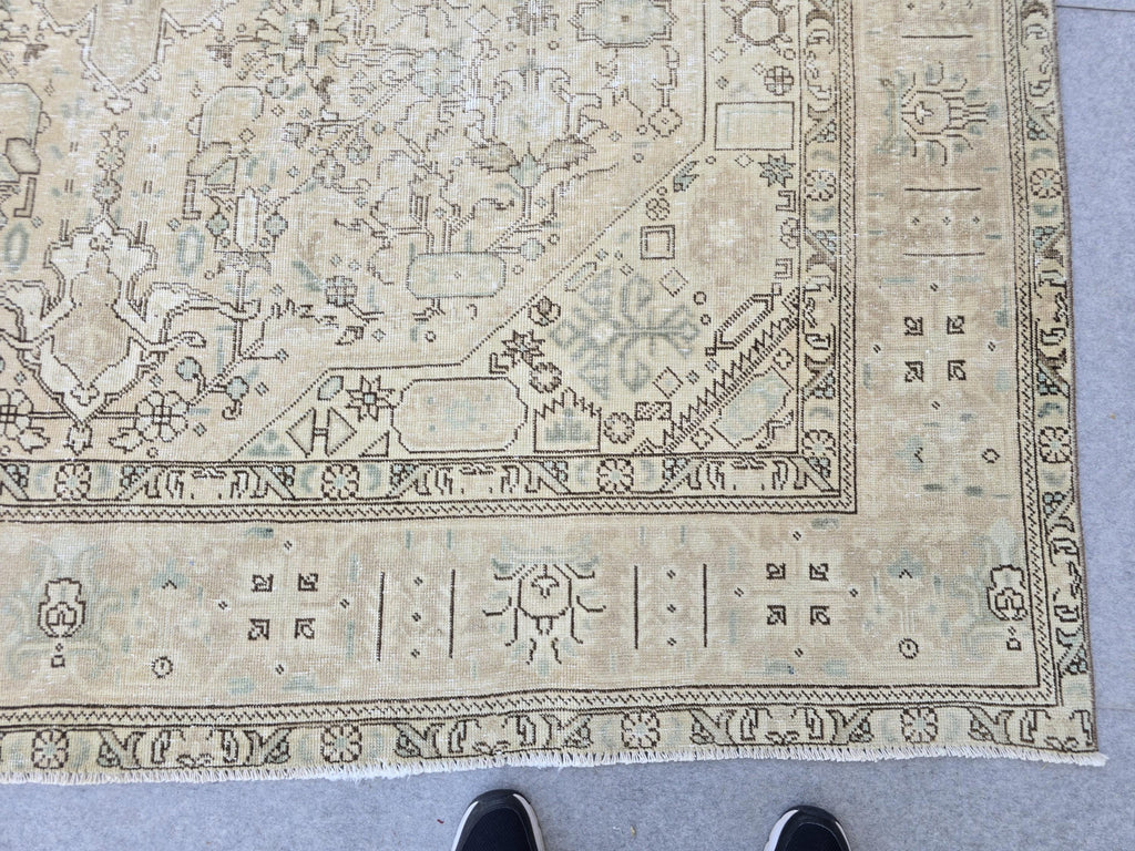 Vintage Rug 8x11 | Faded Oatmeal All Over Floral Area Rug | Hand Knotted Wool Neutral Turkish Carpet | Living Room Bedroom Boho
