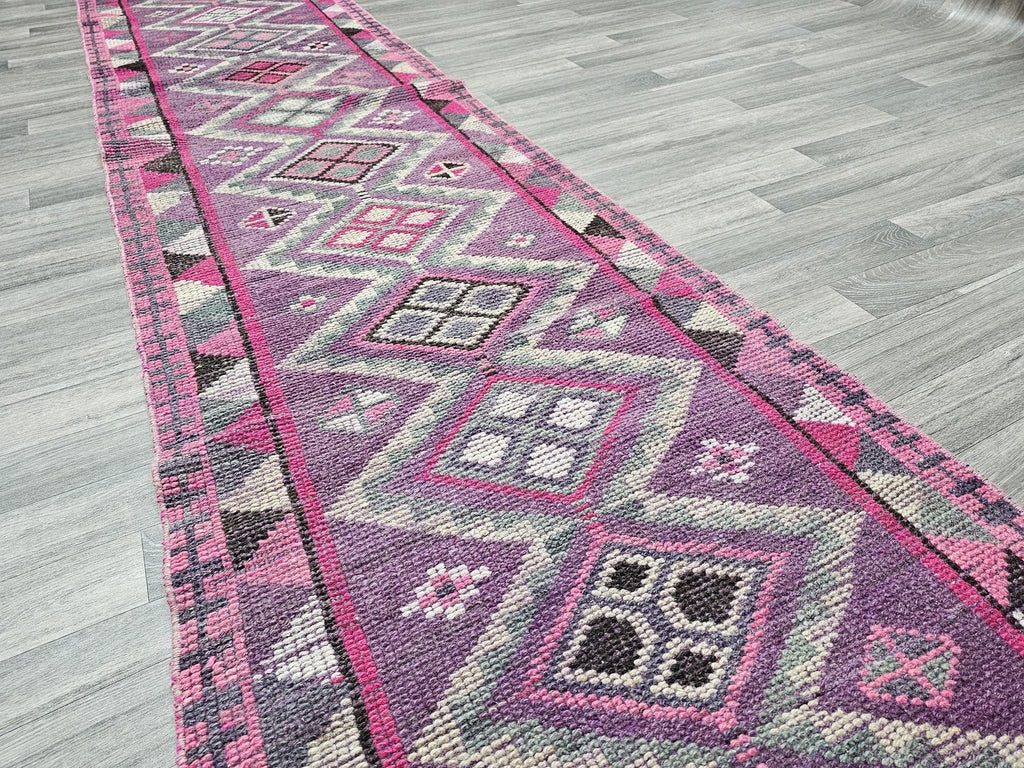 2.70x13.50 feet Vintage Turkish Herki Runner Rug, Hand-Knotted Wool Rug