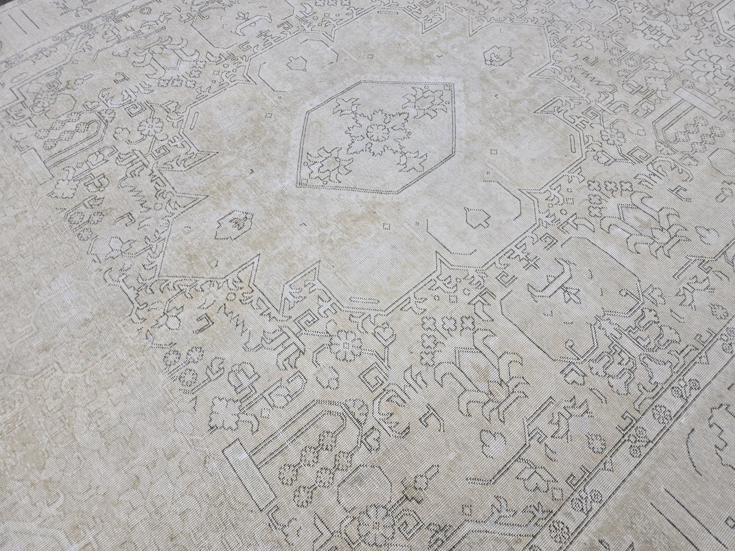 Oversized Neutral Oushak Rug: Vintage Turkish Wool Carpet (9.30x12.50 feet)