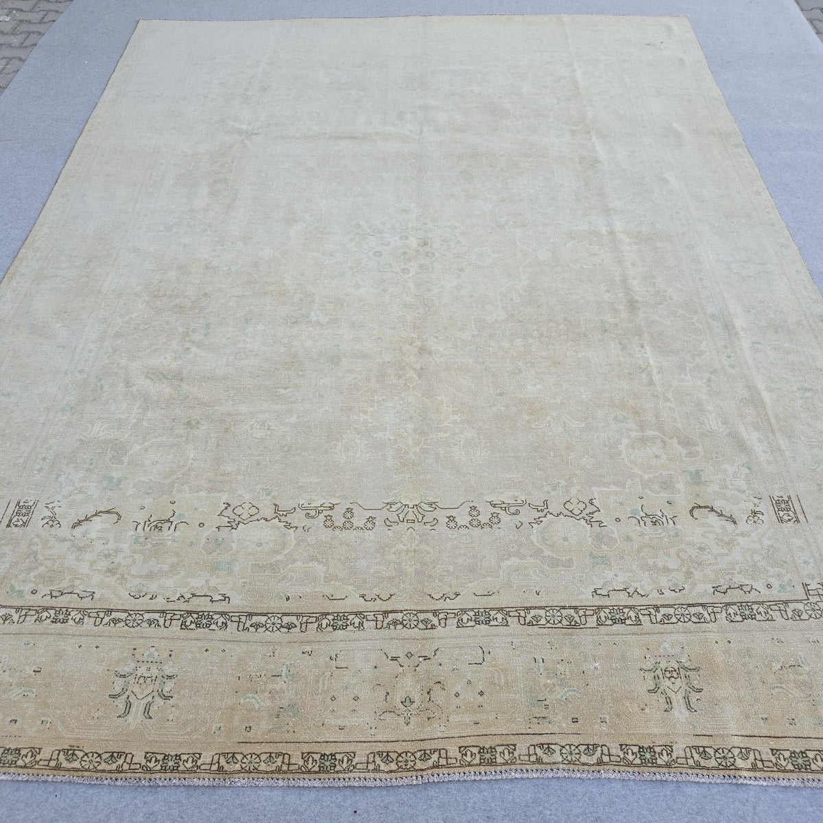 Antique Oushak Rug 9.6x12.6 ft, Faded Turkish Wool Rug, Neutral Decor
