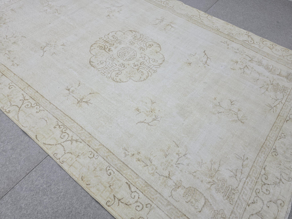 6x10 Handknotted Wool Oushak Medallion Rug, Muted Ivory Beige Area Carpet