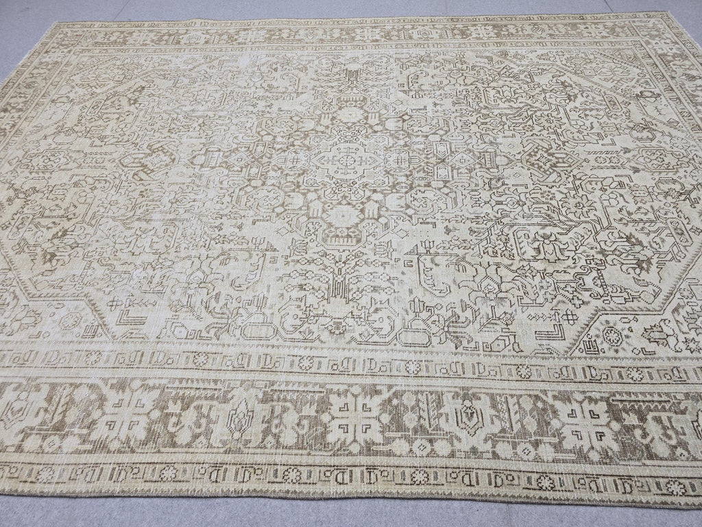 8x11 ft Vintage Turkish Oushak Rug: Hand-Knotted Wool & Cotton Area Carpet