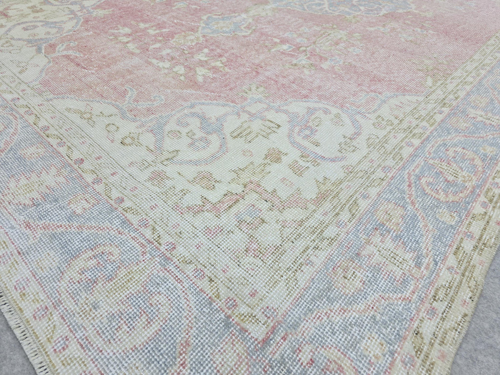 Vintage Anatolian Style Wool Rug 6x9, Pink Blue Medallion