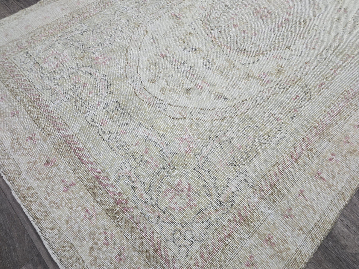 Neutral Oushak Accent Rug – 5x8.2 ft | Handmade in Cream, Beige, and Faded Pink