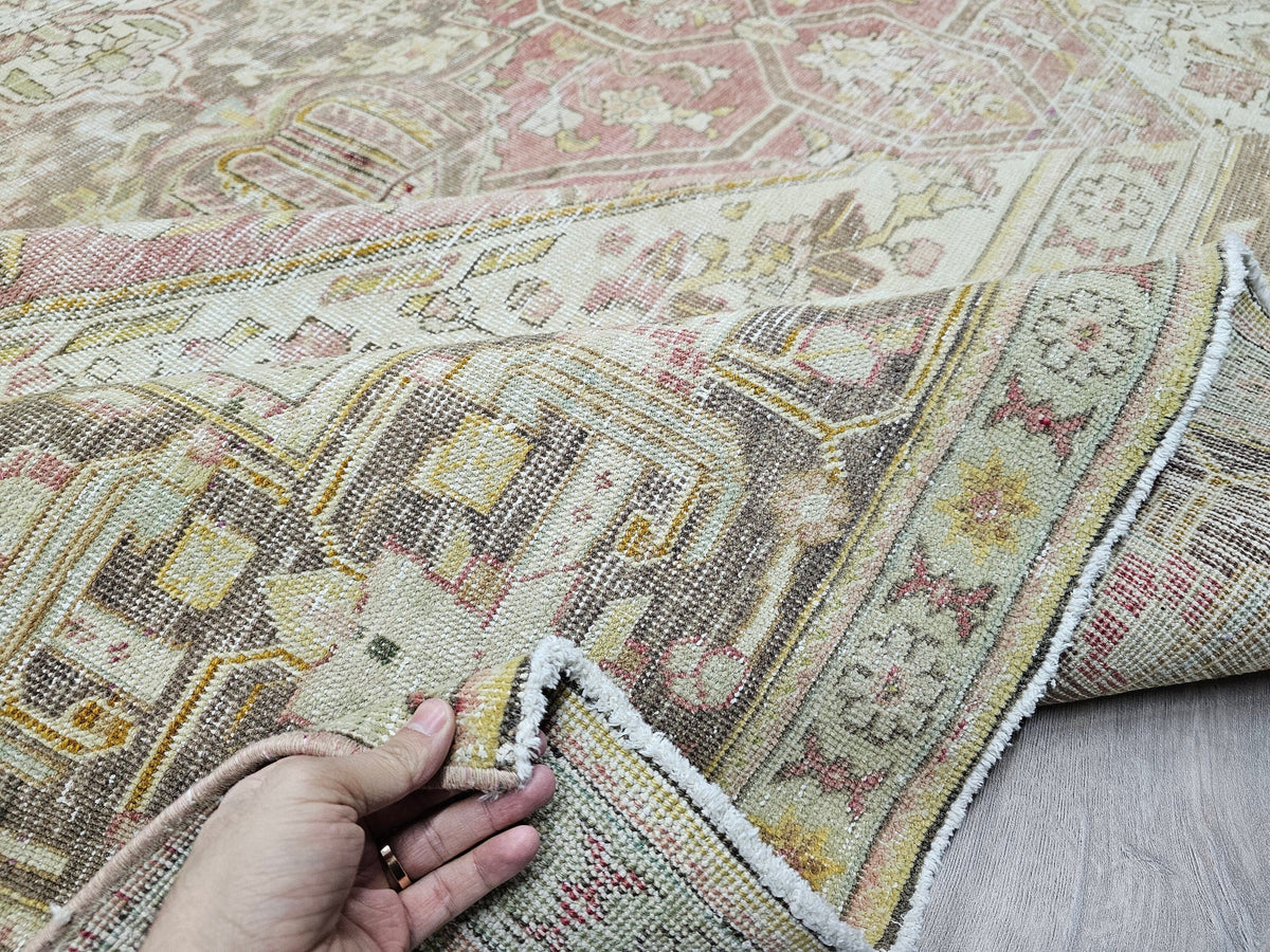 Heriz Rug 10x13 - Oversize Hand Knotted Muted Vintage Rug