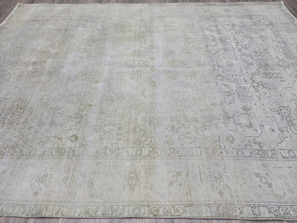 8x11 Overdyed Beige Gray Handmade Oushak Wool Rug 8x11: Neutral Vintage Turkish Rug