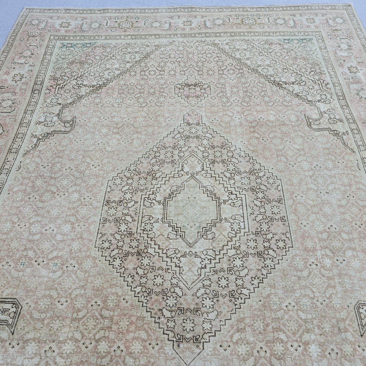 8x11 feet Neutral Turkish Oushak Area Rug Cream Pink Wool Handmade