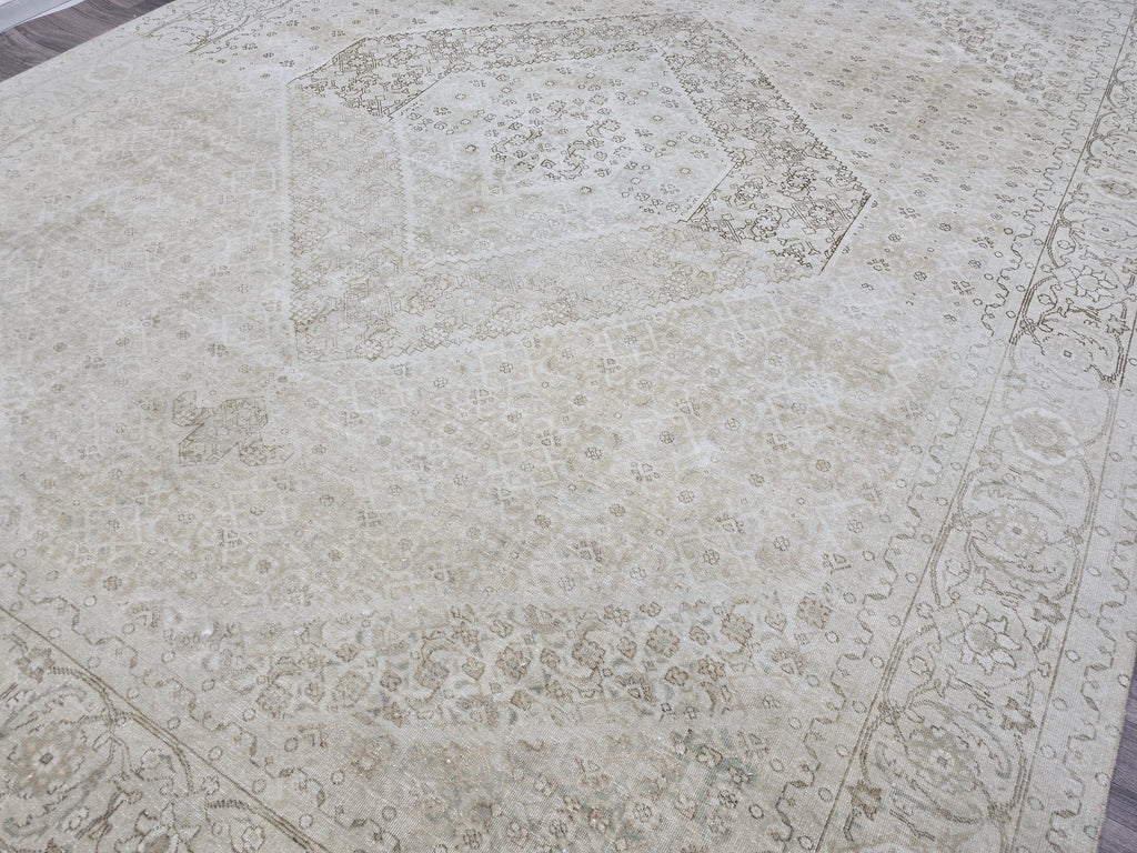 Hand Knotted Vintage Turkish Oushak Rug (9.70 x 12 ft)