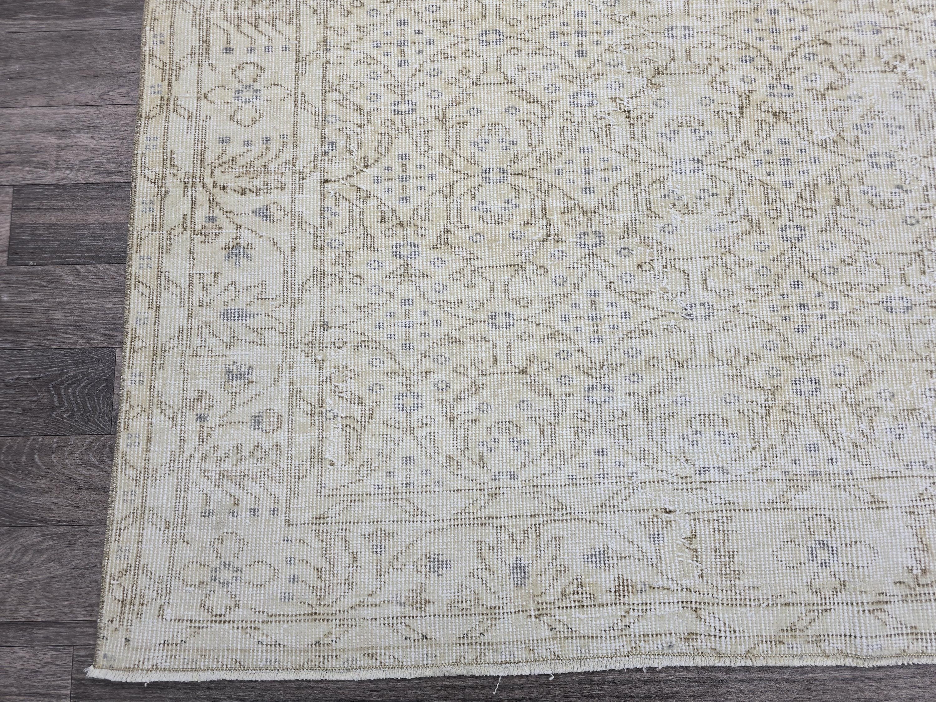Vintage Turkish Oushak Rug 5x8: Handmade Wool Beige Carpet
