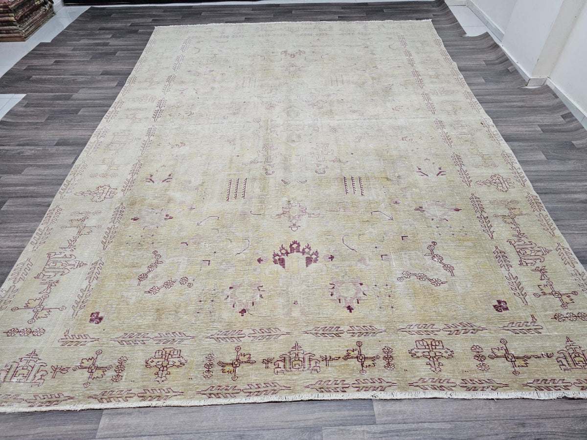 Hand Knotted 9x12 Wool Heriz Rug: Neutral Beige Brown Anatolian Carpet