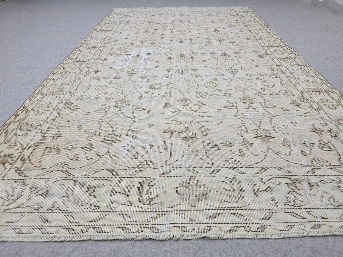 Vintage Rug 6x10 Neutral Beige Floral, Hand Knotted Turkish Area Carpet for Living Room Decor