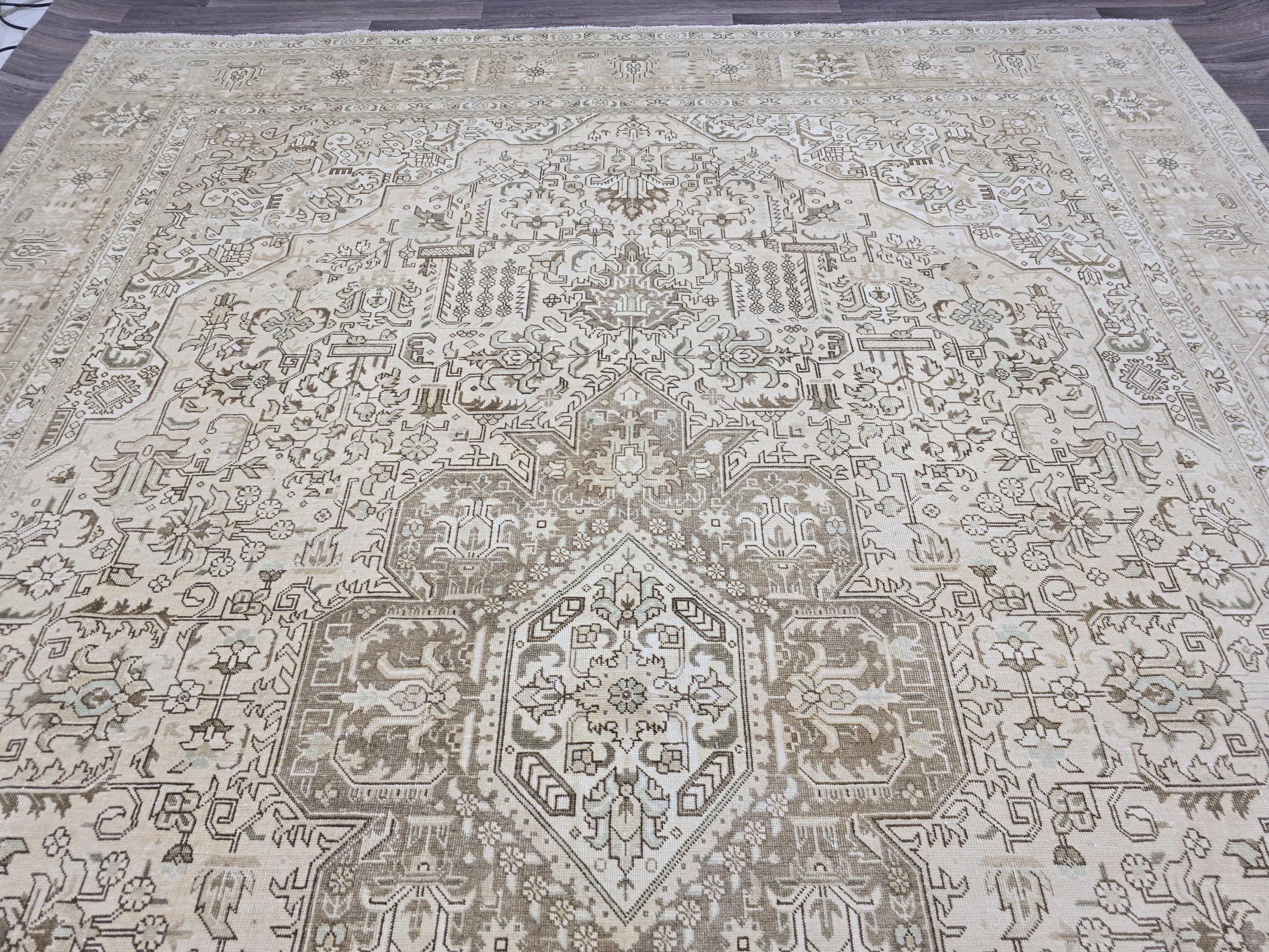 Cream Oushak Rug: 10x12 Vintage Turkish Wool Rug