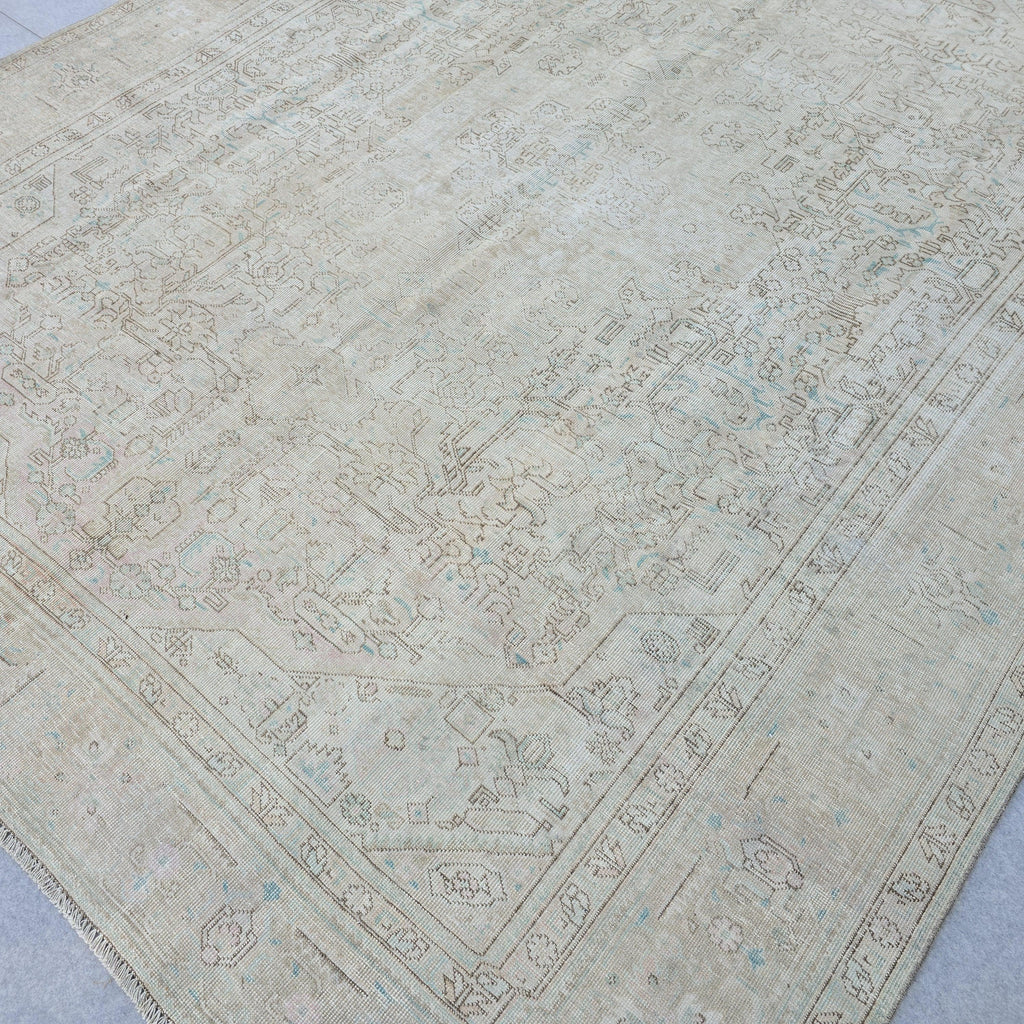 Handmade Oushak Wool Rug: Large Vintage Turkish Area Rug (9.60x11.75 ft)