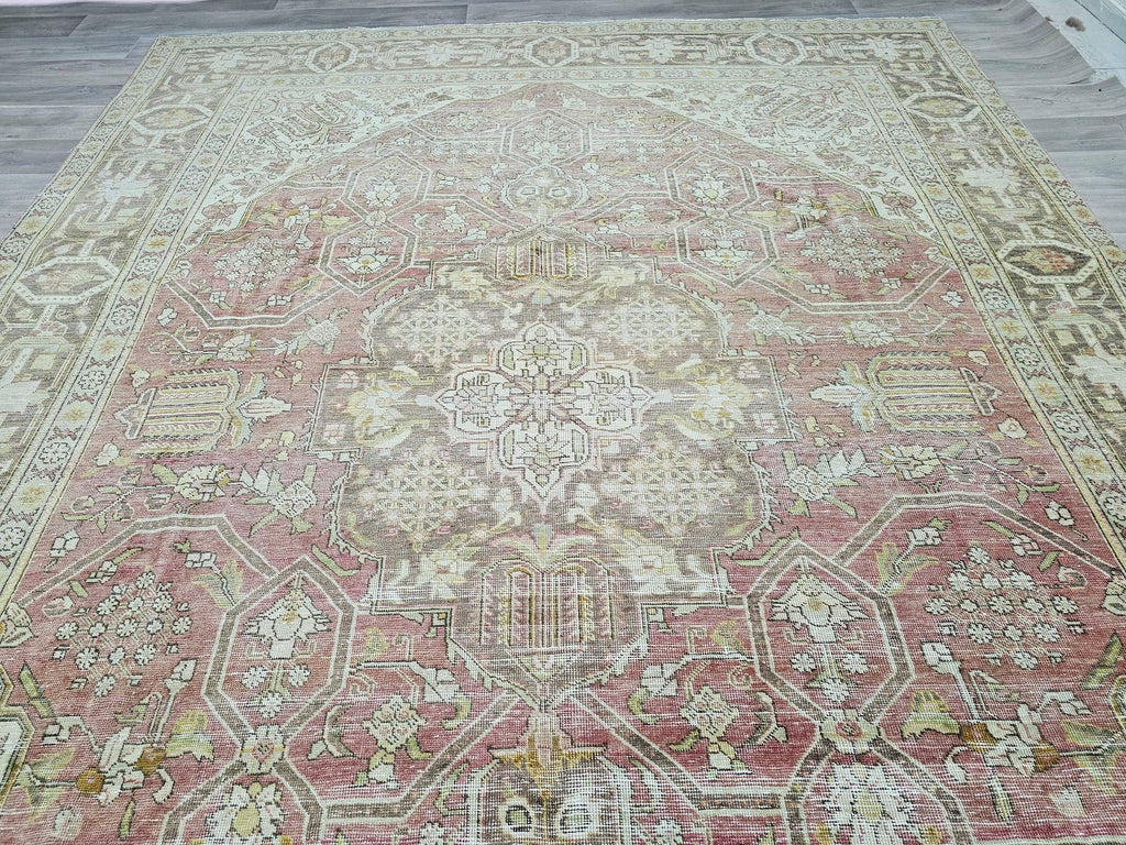 Heriz Rug 10x13 - Oversize Hand Knotted Muted Vintage Rug