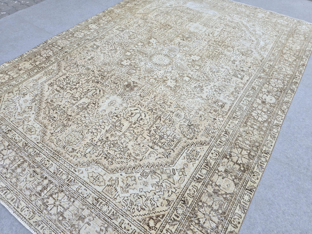 Turkish Rug 8x11, Mushroom Taupe Wool Area Rug, Star Medallion Heriz Style Carpet for Living Room, Dining Room, Bedroom, Boho Decor