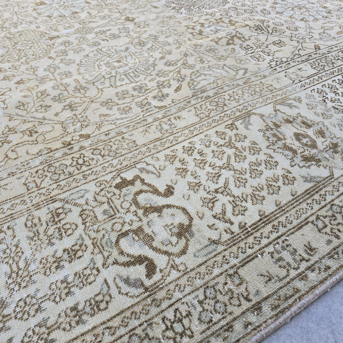 9x12 Oushak Rug Floral Design/ Hand Knotted High Quality Wool Rug/ Neutral Area Rug/ Turkish Rug 9x12/ Antique Turkish Rug/ Beige Rug
