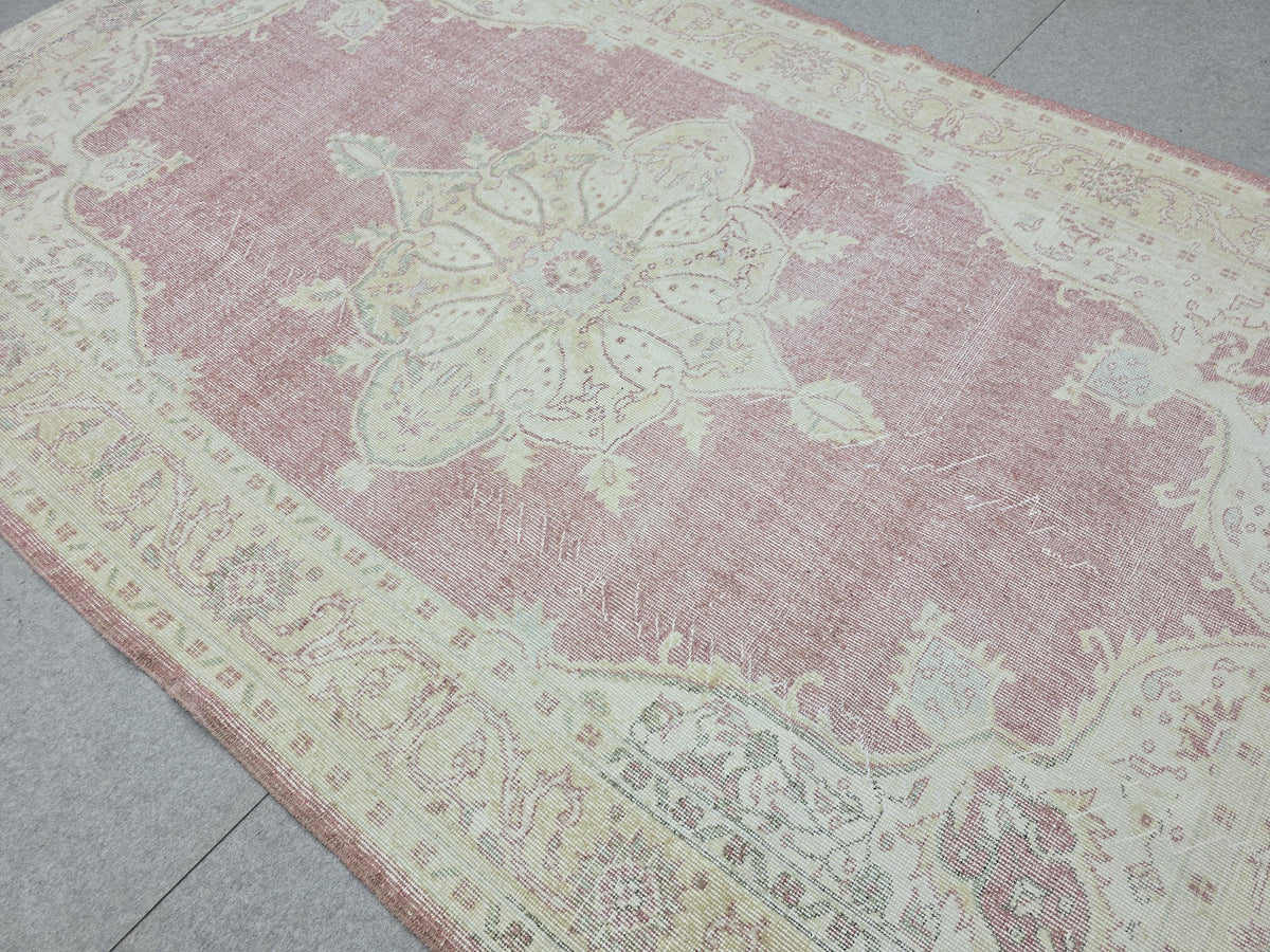 Oushak Rug 6x10, Muted Pink Cream Medallion Vintage Turkish Carpet, Handknotted Wool Area Rug for Living Room Shabby Chic Home Decor