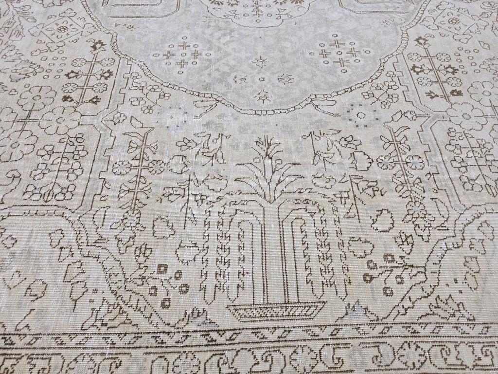 Oushak Rug 9x12, Muted Beige Cream Vintage Turkish Area Rug, Medallion Floral Wool Rug for Living Room