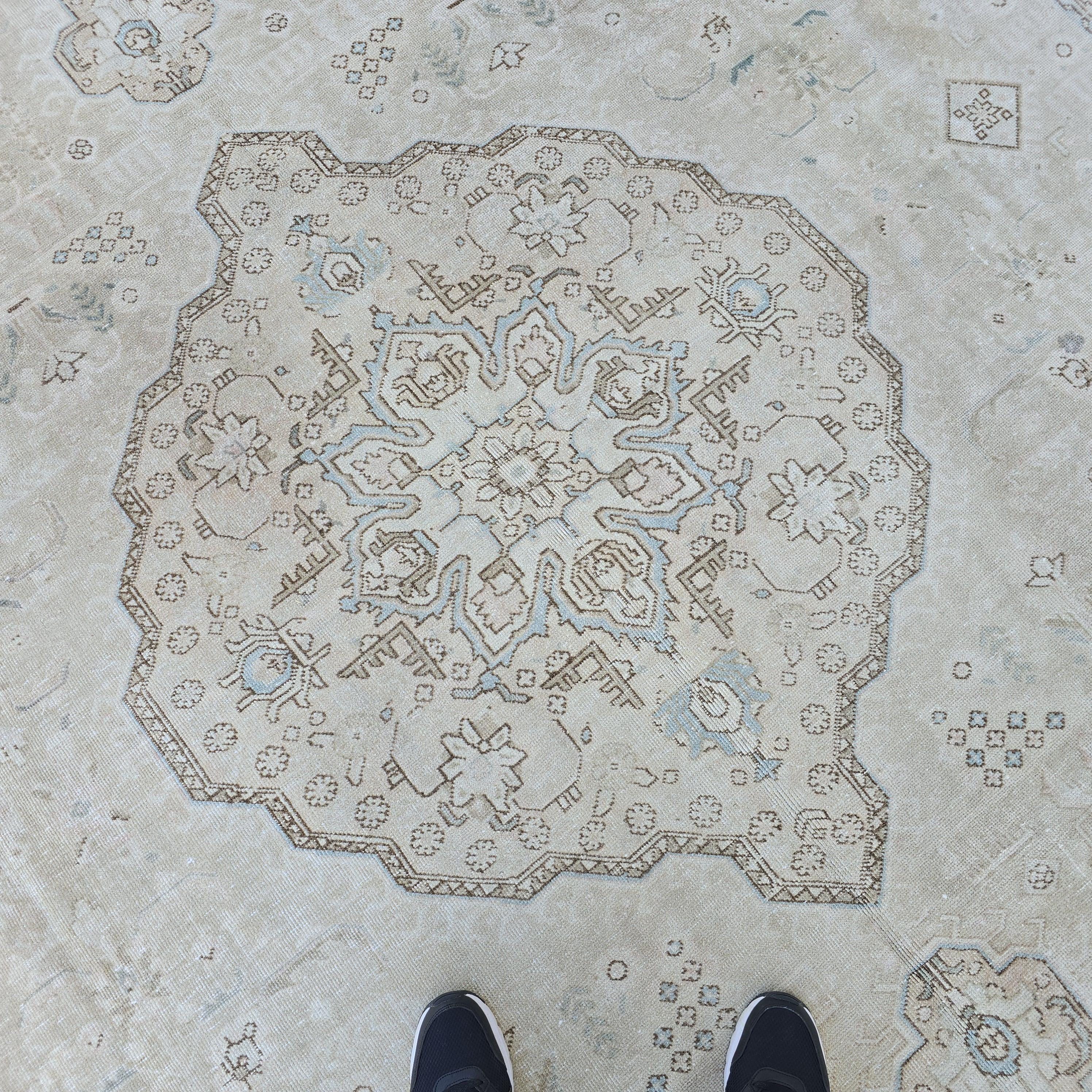 9x12 Oushak Rug: Neutral Turkish Oversize Carpet (9.50x12.30 ft) Vintage