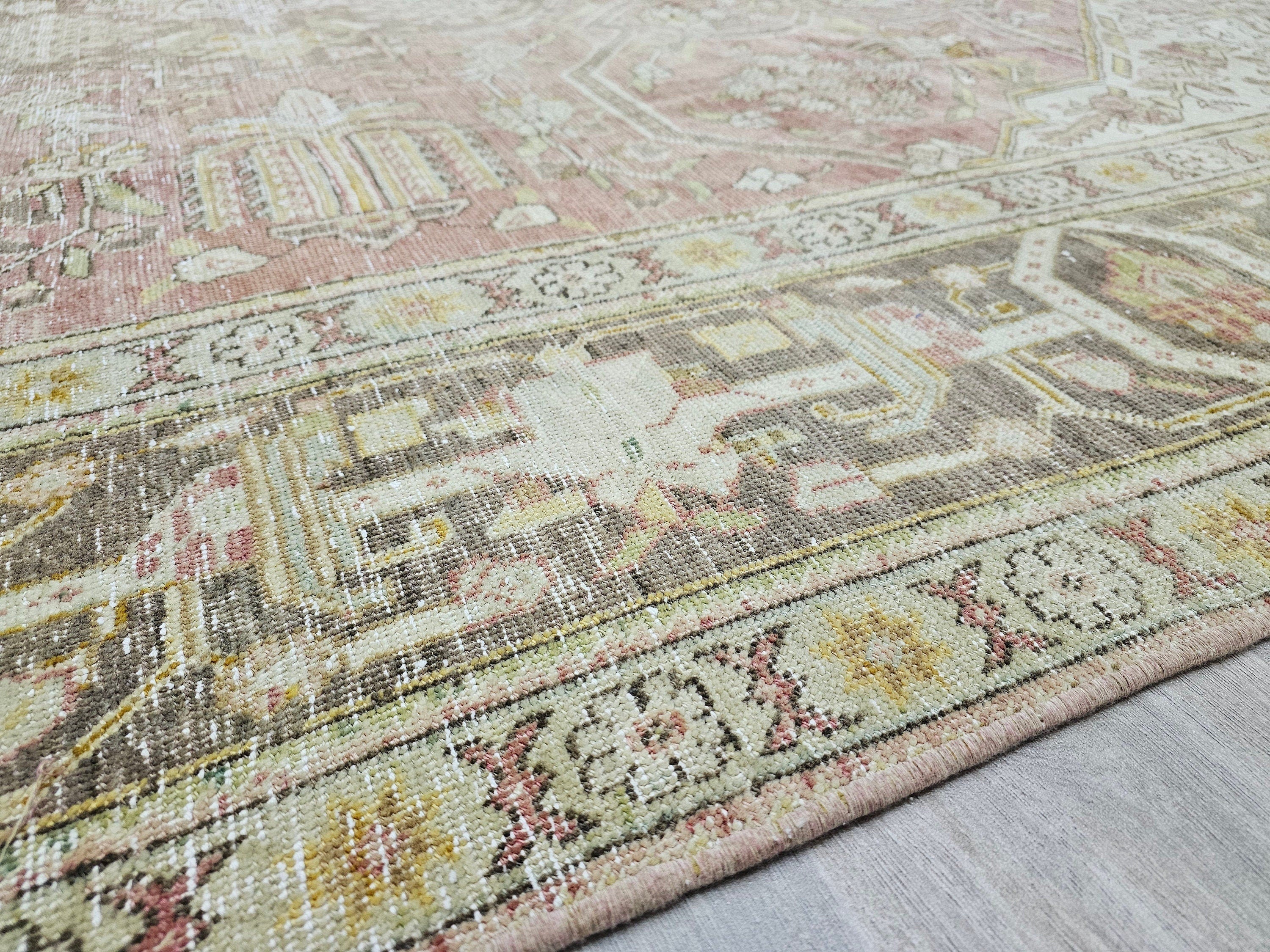 Heriz Rug 10x13 - Oversize Hand Knotted Muted Vintage Rug