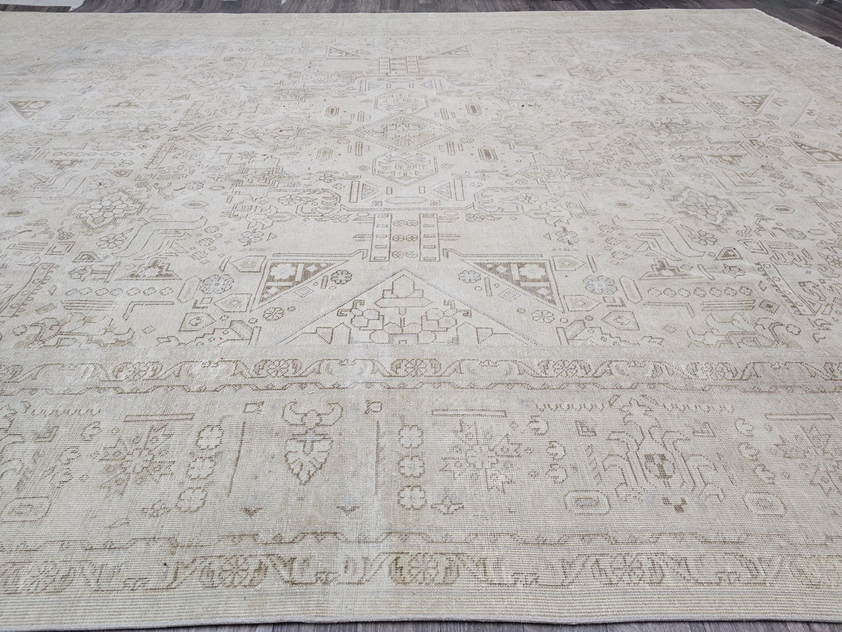 Oversize Hand Knotted Wool Rug: Vintage Heriz Design, 9.40x12.30 ft