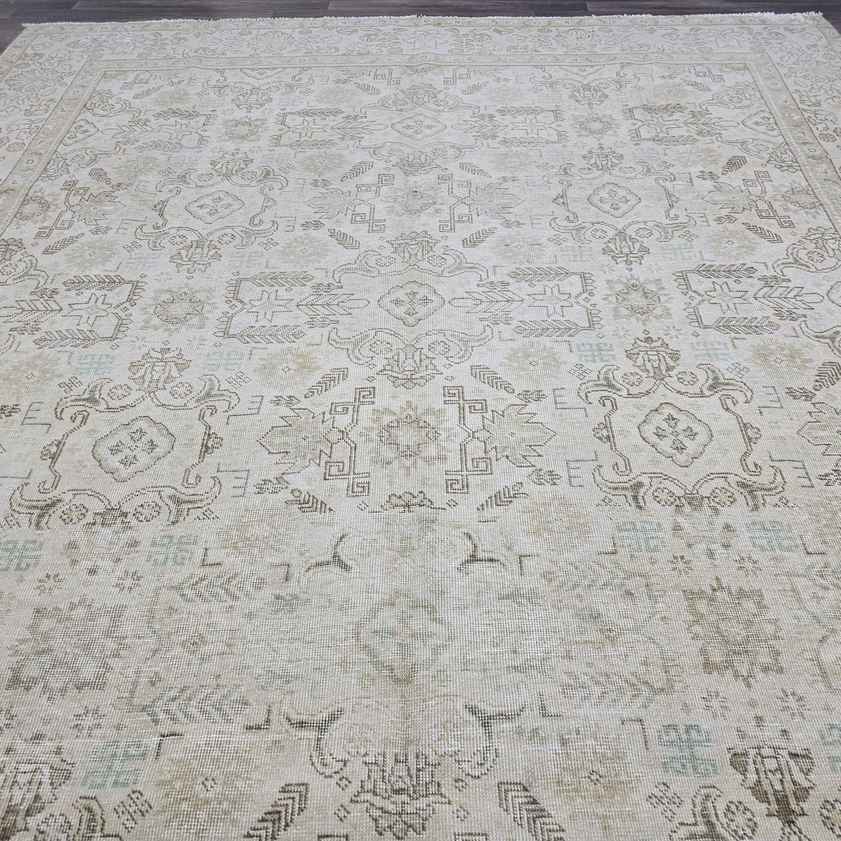 Faded Oushak Rug: Hand Knotted Wool, Distressed Turkish Design (9.4x12.7 ft.)