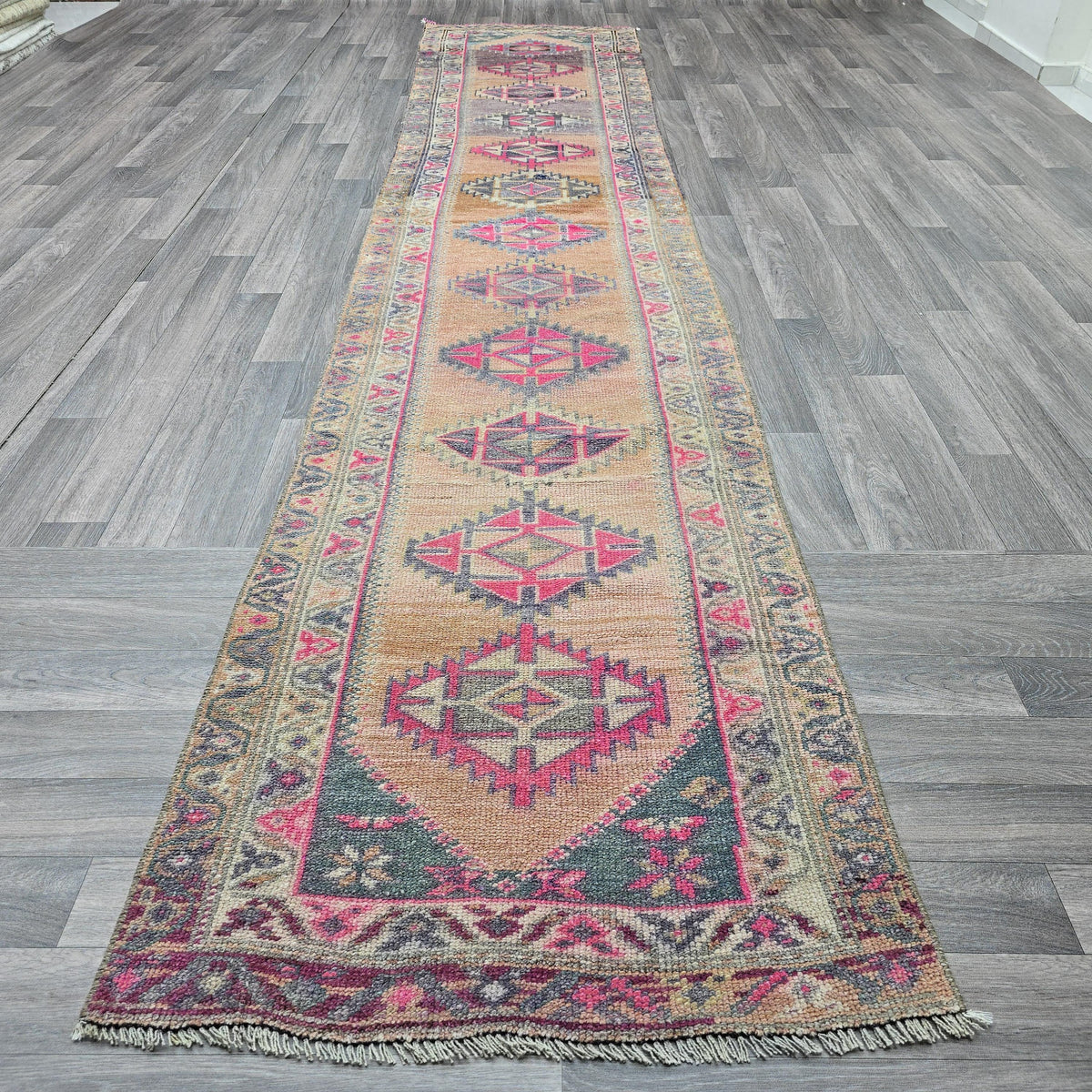 Vintage Oushak Turkish Runner Rug: Handwoven Wool Hallway Decor