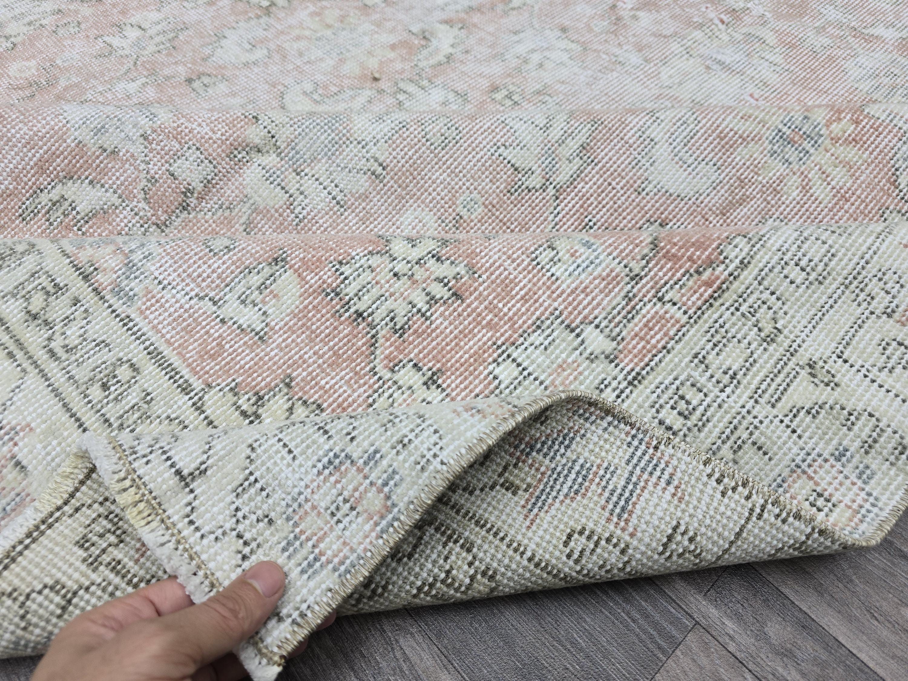 Vintage Turkish Oushak Rug: 4.5x8 Wool Handknotted Floral Carpet