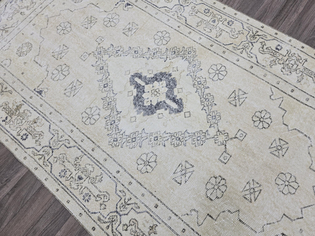 4x7 Oushak Rug - Neutral Vintage Turkish Rug: 4.3x7.7ft Hand-Knotted Wool Rug