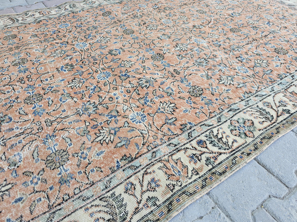 Handmade Wool Oushak Rug 5x9: Vintage Turkish Floral Rug