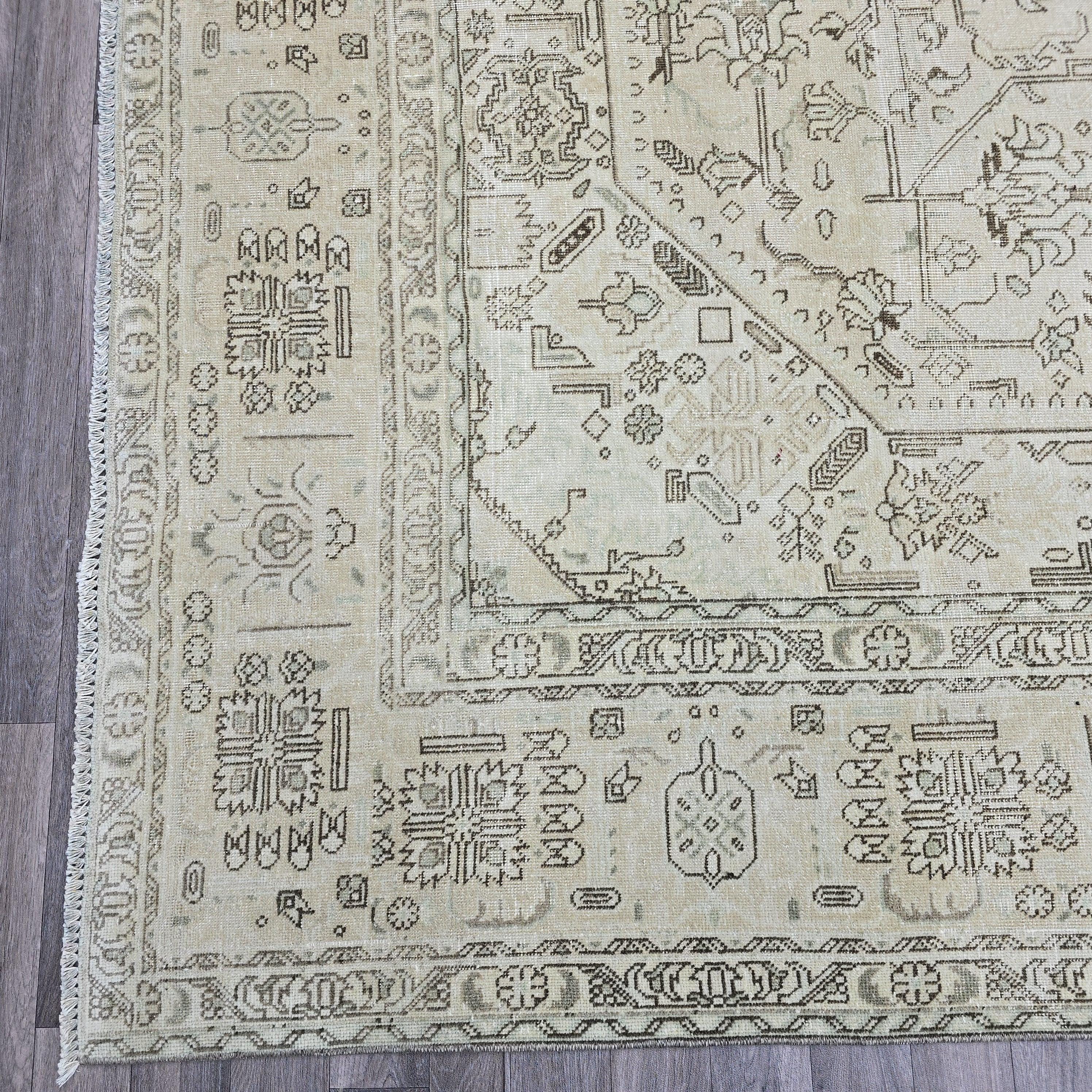 Vintage Turkish Oushak Rug: Large Hand-Knotted Wool Carpet