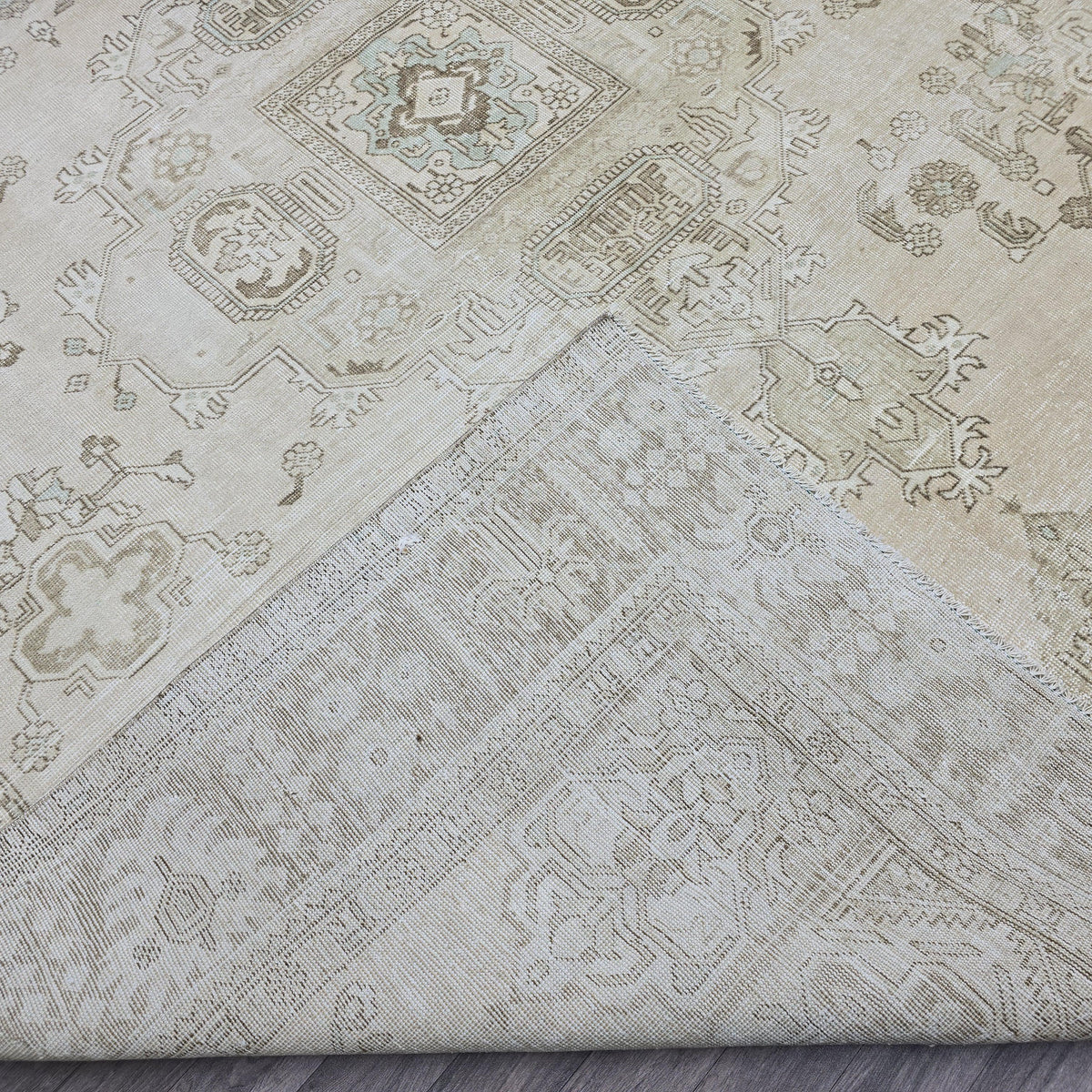 9.5x12.5 ft Antique Mahal Rug: Large Wool Oriental Carpet