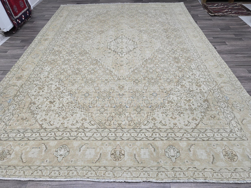 9x12 Vintage Turkish Oushak Rug: Neutral Wool Area Carpet