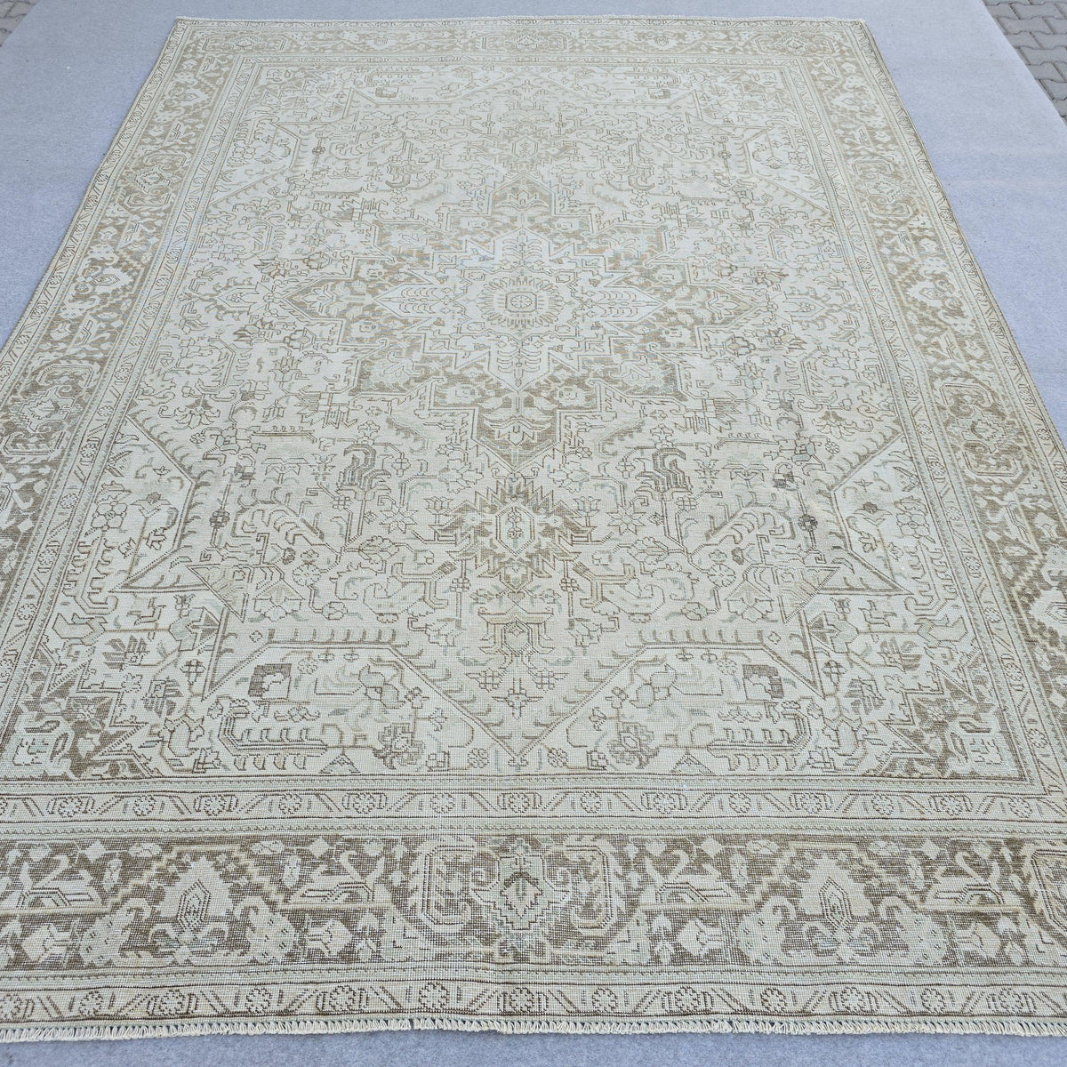 9x13 Vintage Turkish area Rug - Oversize Neutral Area Rug - Hand Knotted Wool Oushak Rug - Geometric Muted Oriental Carpet for livingroom