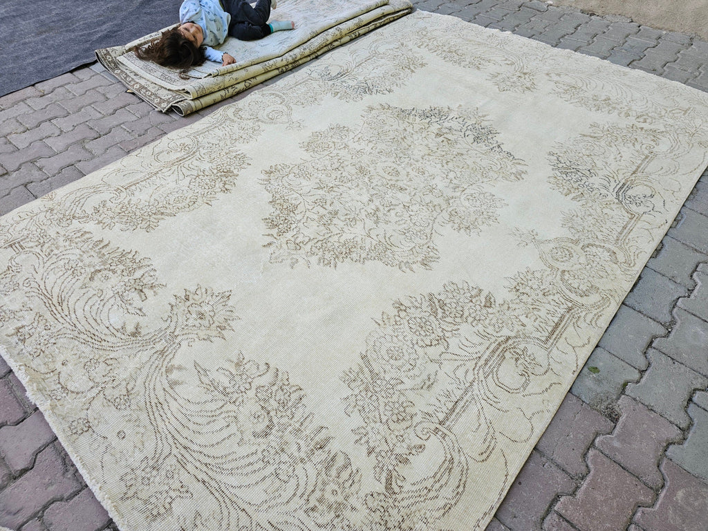 6x9 Vintage Turkish Oushak Rug: Cream Wool Area Rug