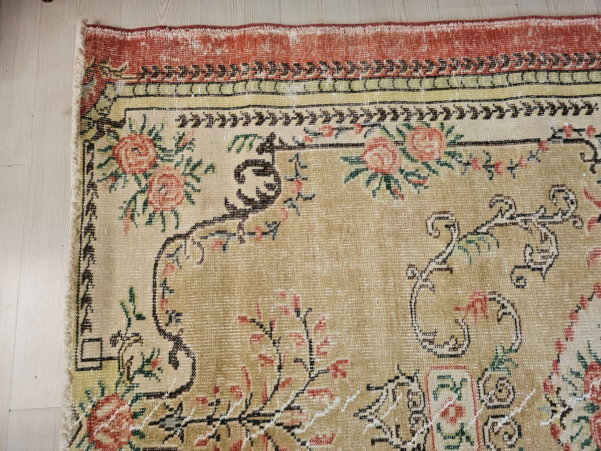6x9 Hand Knotted Wool Vintage Turkish Isparta Rug