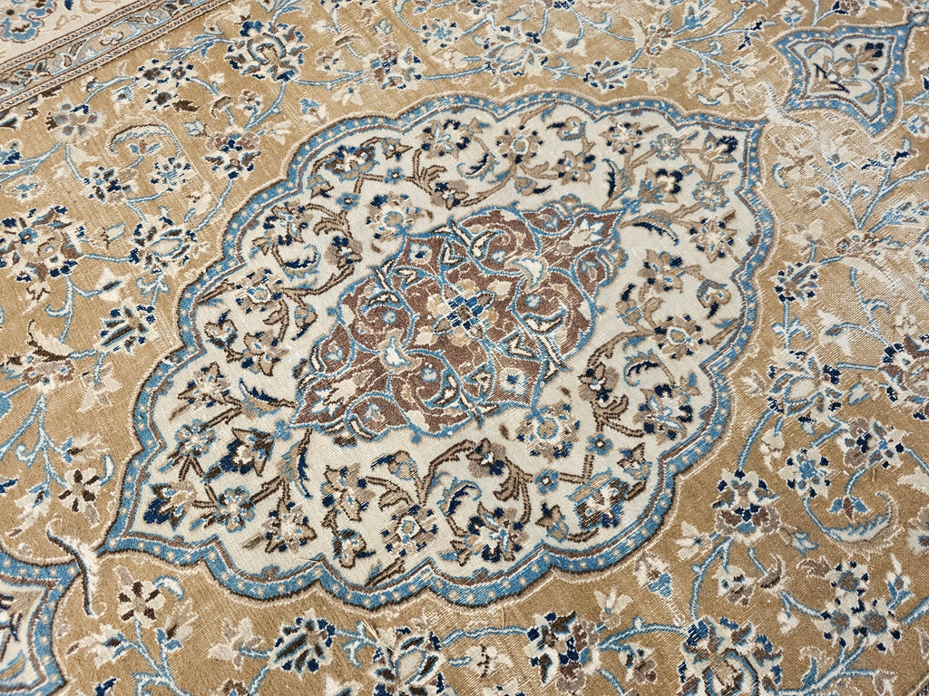 Vintage Turkish Oushak Rug 6x10: Hand-Knotted Wool Medallion Carpet