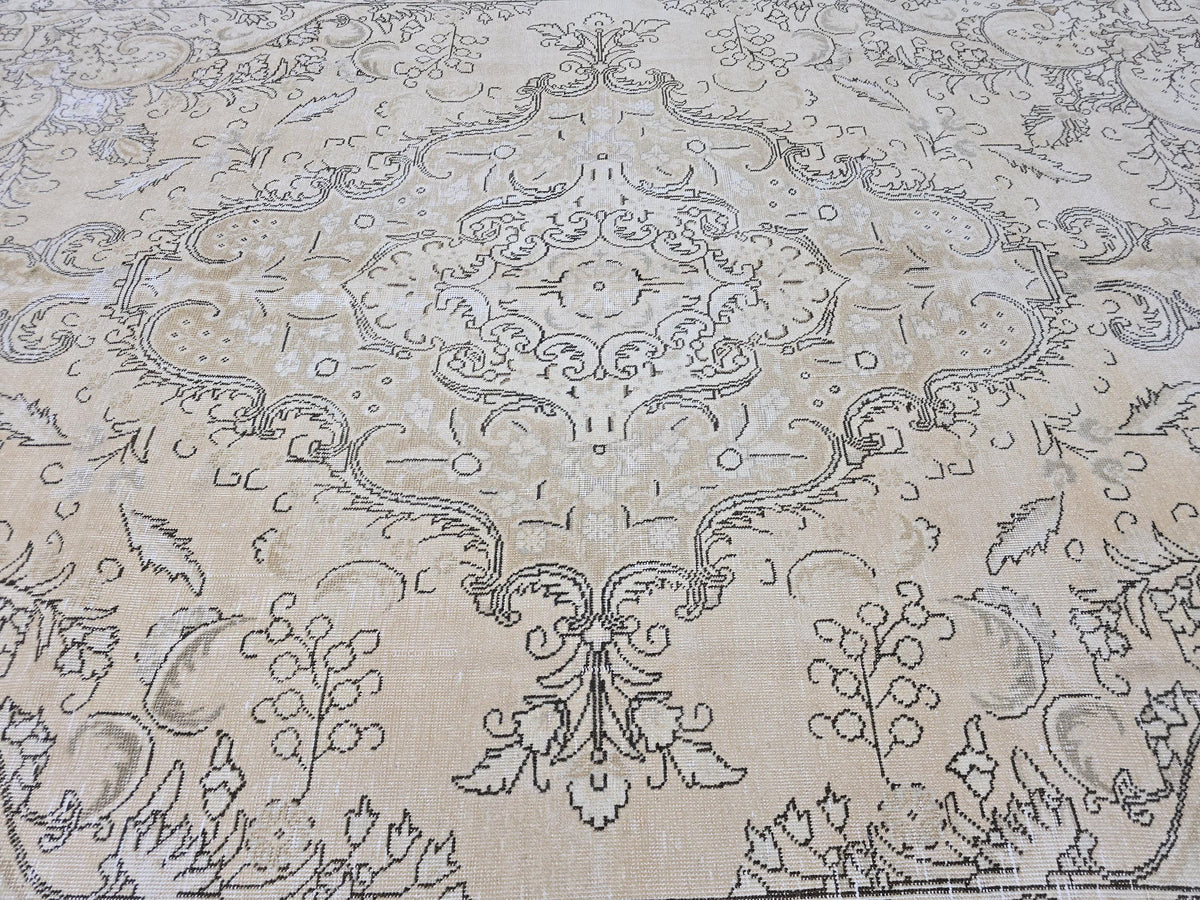 9x12 Oversized Vintage Oushak Rug: Distressed Tan Wool Medallion